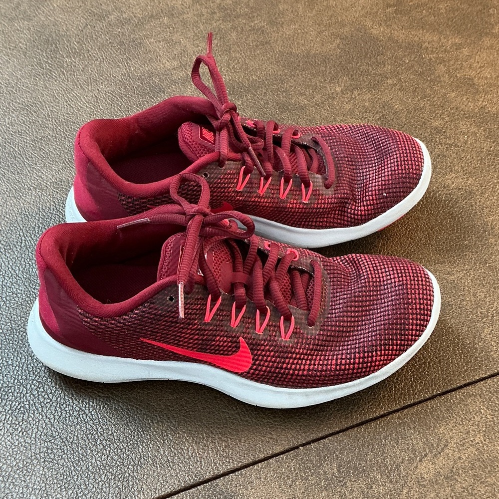 Nike Flex RN 2018 Sneaker Running Shoe. Size 6.5